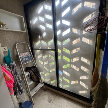 Parking in 2.5 BHK Apartment at Lodha Downtown, Taloja Bypass Road – for Rent