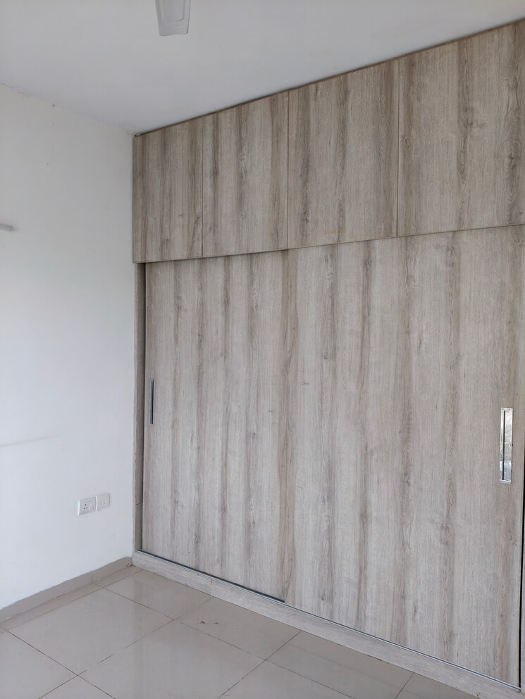 Room, emaar-mgf-emerald-hills 3 Bedroom 1380 Sq.Ft. Builder Floor In Sector 65 Gurgaon 8800762