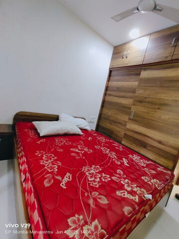 Bedroom in 2 BHK Apartment at Worli – for Rent