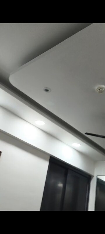 Furnished Amenities in 3 BHK Apartment at Prateek Grand Paeonia, Krishna Vihar – for Rent