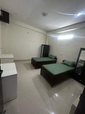  Pg For Rent in Sector 101