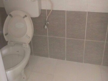 Bathroom in 3 BHK Apartment at Concord Proxima, Baner – for Sale