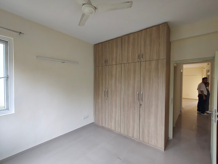 Room, emaar-mgf-emerald-hills 3 Bedroom 1380 Sq.Ft. Builder Floor In Sector 65 Gurgaon 8800823
