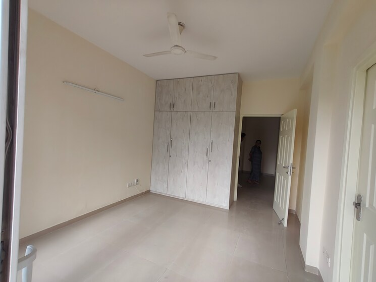 Room, emaar-mgf-emerald-hills 3 Bedroom 1380 Sq.Ft. Builder Floor In Sector 65 Gurgaon 8800823