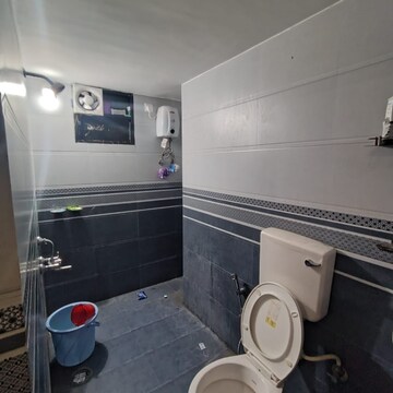 Attached Bathroom in 2 BHK Apartment at Manish Nagar – for Rent