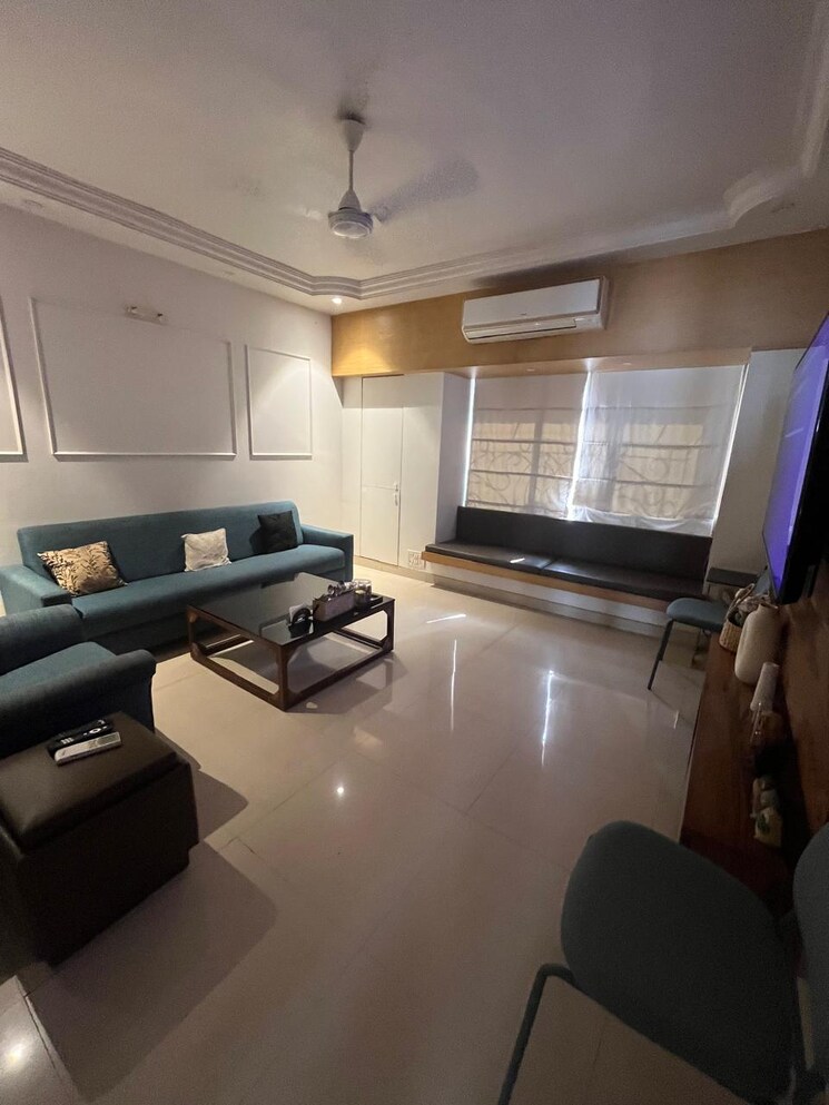 Team Area, bharati-niwas 2 Bedroom 1100 Sq.Ft. Apartment In Santacruz West Mumbai 8800816