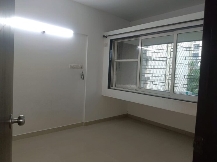 Room, spring-grove-uno-society 1 Bedroom 300 Sq.Ft. Apartment In Kandivali East Mumbai 8800815