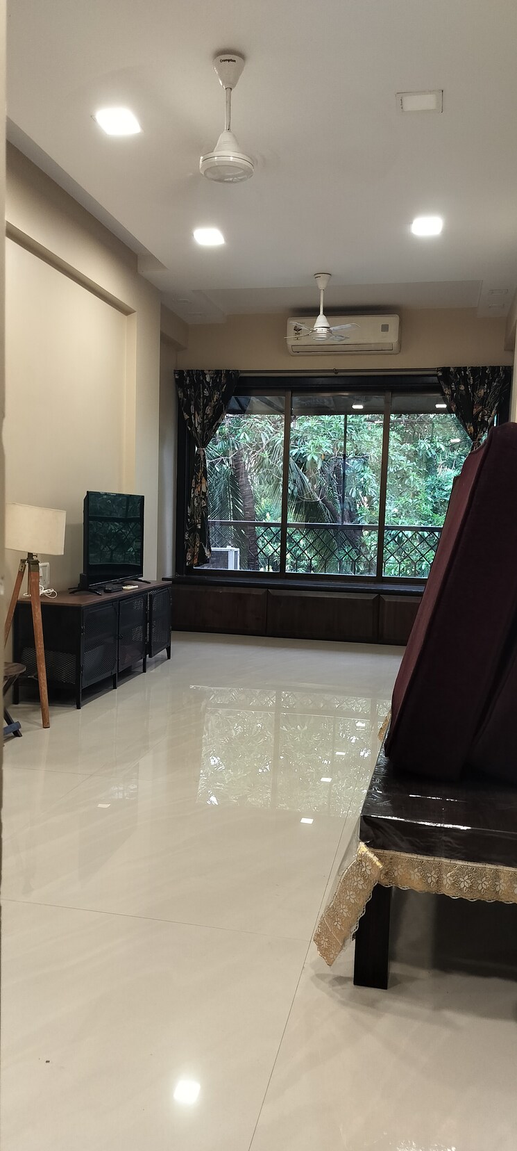 Living Room, mudheshwari-chs 1 Bedroom 550 Sq.Ft. Apartment In Khar West Mumbai 8800860