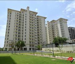 2 BHK + Study Room Apartment For Rent in Emaar Emerald Estate
