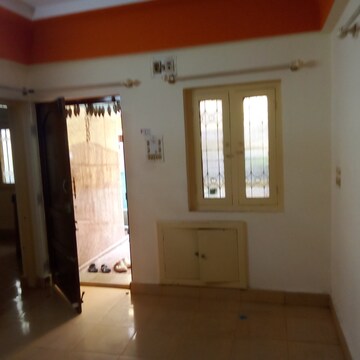 Living Room in 2 BHK Builder Floor at Ejipura – for Rent