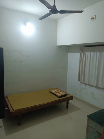 Room in Studio Independent House at Sector 2 – for Rent