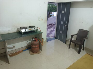 Master Bedroom in Studio Independent House at Sector 2 – for Rent