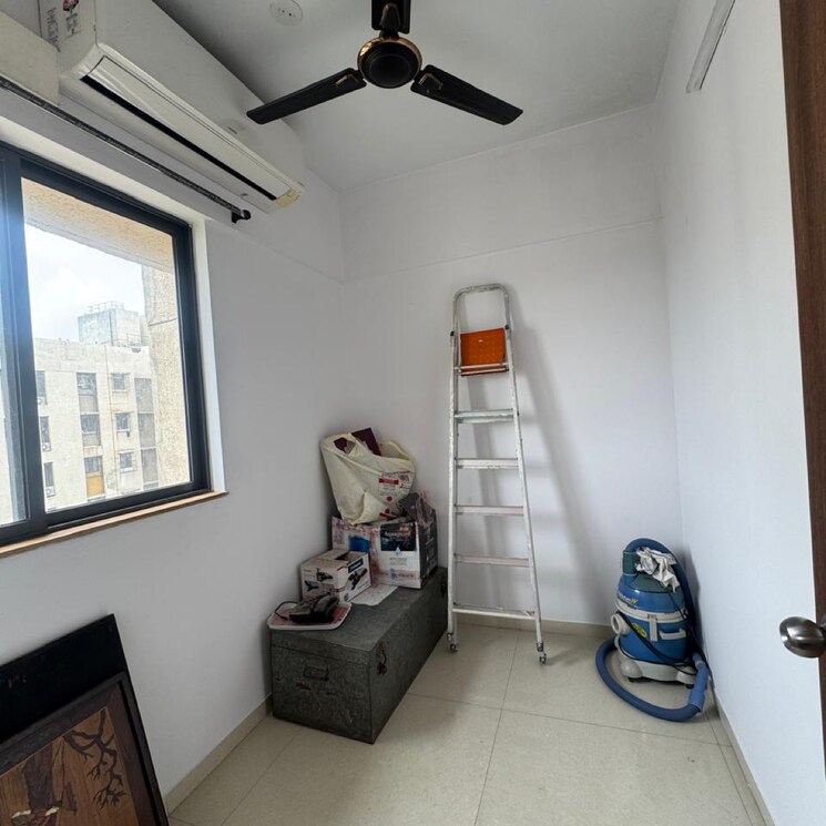 undefined, lodha-downtown 2.5 Bedroom 710 Sq.Ft. Apartment In Taloja Bypass Road Thane 8800905