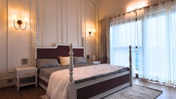 Master Bedroom in 3.5 BHK Villa at Mukteshwar – for Sale