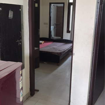 Building Lobby in 2 BHK Apartment at Ansal Plaza Gurgaon, Palam Vihar – for Rent