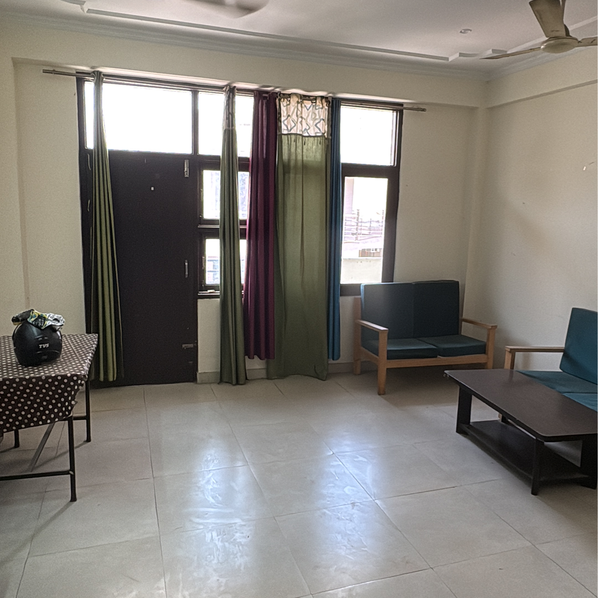2 BHK Apartment For Rent in Ansal Plaza Gurgaon
