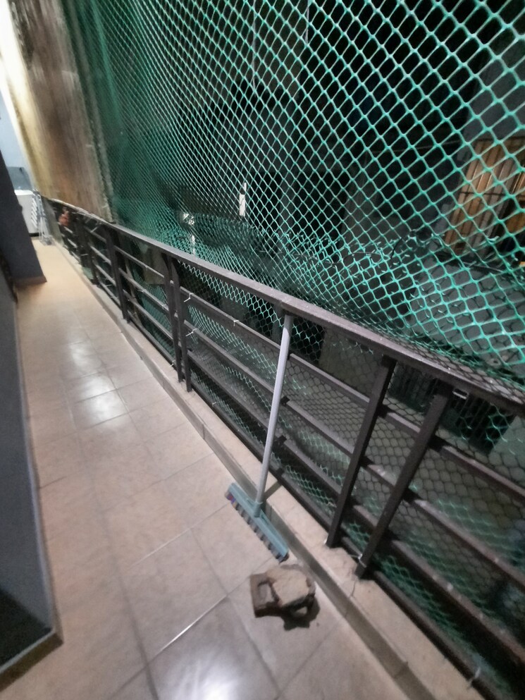 Balcony, malviya nagar 1.5 Bedroom 900 Sq.Ft. Builder Floor In Malviya Nagar Delhi 8800950