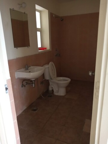 Bathroom in 2.5 BHK Apartment at JM Florance, Tech Zone 4 Greater Noida – for Sale