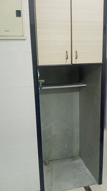 Furnished Amenities in 1 BHK Apartment at Panchavati Gardens, Malad East – for Rent