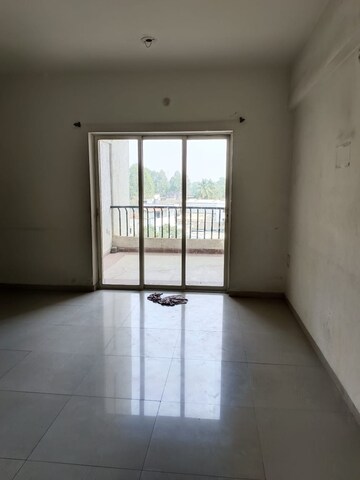 Room in 2 BHK Apartment at Aishwaryam Ventures, Pimpri Chinchwad Pcmc – for Rent