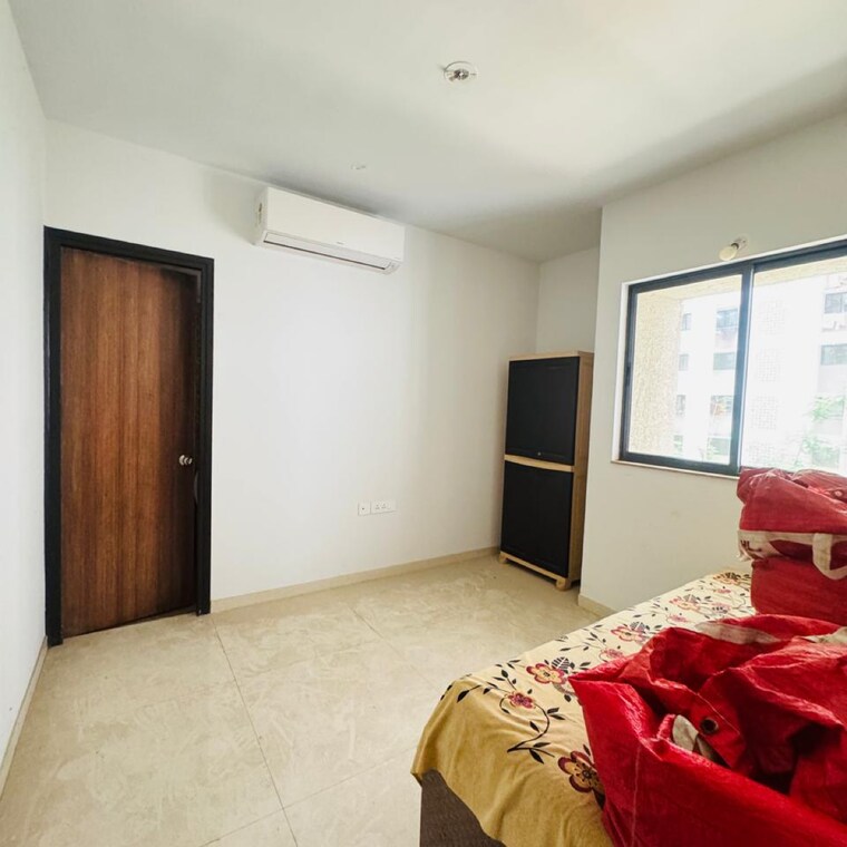 Bedroom, lodha-palava-downtown 1 Bedroom 447 Sq.Ft. Apartment In Taloja Bypass Road Thane 8800967