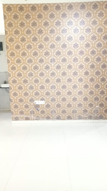 Furnished Amenities in 2 BHK Apartment at Essen Aishwaryam Comfort Phase-I, Akurdi – for Rent