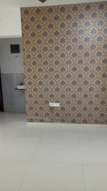 Furnished Amenities in 2 BHK Apartment at Essen Aishwaryam Comfort Phase-I, Akurdi – for Rent