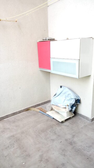 Furnished Amenities in 2 BHK Apartment at Essen Aishwaryam Comfort Phase-I, Akurdi – for Rent