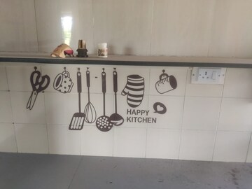 Furnished Amenities in 1 BHK Apartment at Akruti Aneri, Andheri East – for Rent