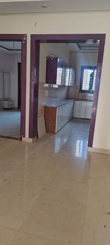 Room in 5 BHK Villa at BPTP Park Elite Premium, Sector 84 – for Sale