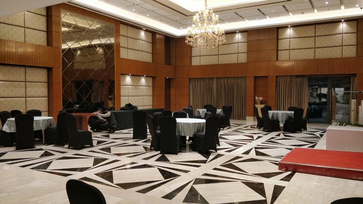 Gym, tgb-meghdutam 4 Bedroom 3350 Sq.Ft. Apartment In Sector 50 Noida 8800979