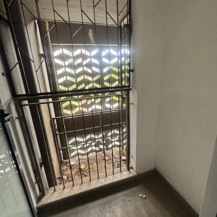 Balcony, lodha-palava-downtown 1 Bedroom 447 Sq.Ft. Apartment In Taloja Bypass Road Thane 8801002
