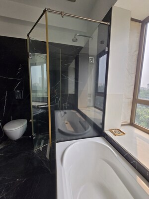 Master Bedroom in 4 BHK Apartment at Mahagun Maestro, Sector 50 – for Sale