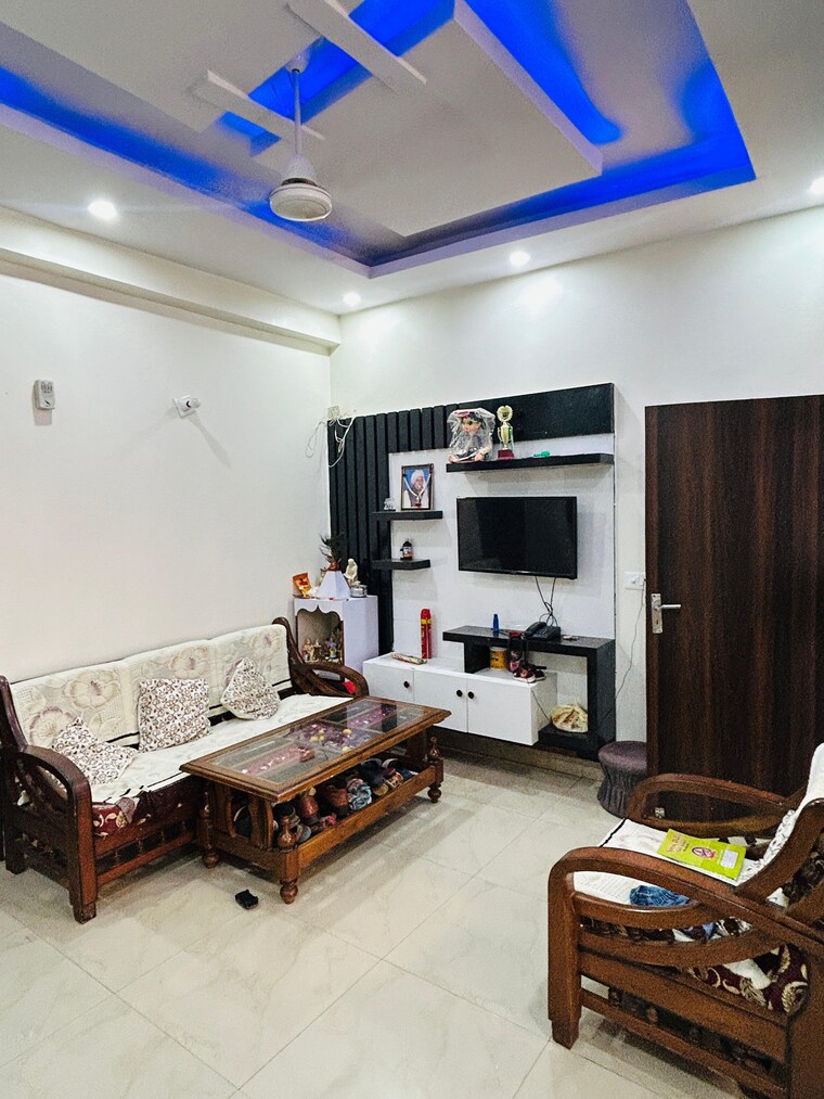Living Room, renowned-lotus-srishti 2 Bedroom 1022 Sq.Ft. Apartment In Sain Vihar Ghaziabad 8801027