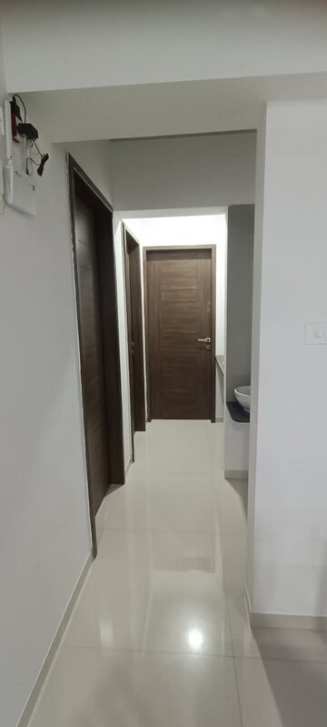 Furnished Amenities in 4 BHK Apartment at Shubh Gateway, Viman Nagar – for Rent