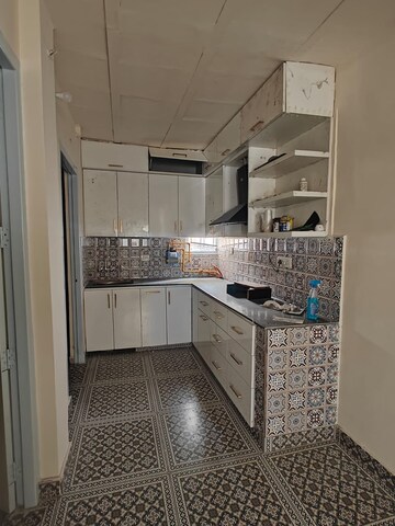 Kitchen in 2 BHK Builder Floor at Niti Khand – for Rent