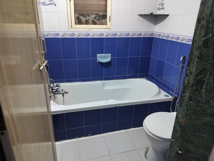 Bathroom, wadhwani-mayureshwar-sai-nisarg-park-chs 3.5 Bedroom 3000 Sq.Ft. Villa In Pimple Saudagar Pune 8801098