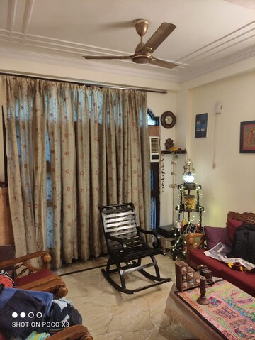 Gym in 3 BHK Builder Floor at Niti Khand – for Rent