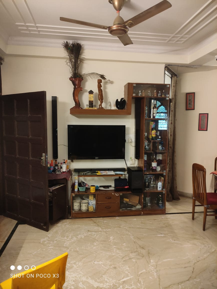 3 BHK Builder Floor For Rent in Niti Khand