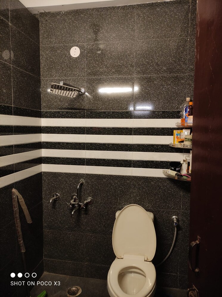 Bathroom, niti khand 3 Bedroom 1200 Sq.Ft. Builder Floor In Niti Khand Ghaziabad 8801150