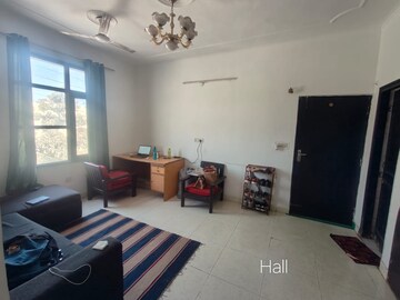 Living Room in 2 BHK Builder Floor at Green Fields Colony – for Rent