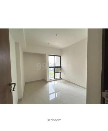 Room in 1 BHK Apartment at Lodha Quality Home Tower 5, Majiwada – for Rent