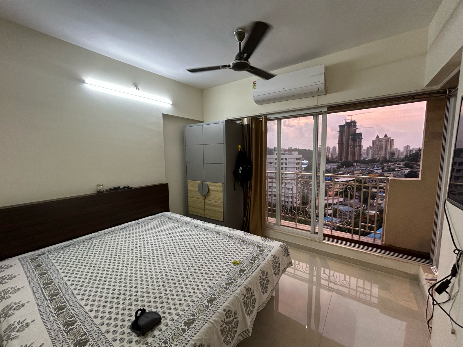 2 BHK + Pooja Room Apartment For Rent in Shree Tirupati STG Signature Residency