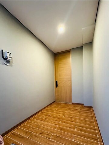 Room in 2 BHK Builder Floor at Sector 28 – for Sale