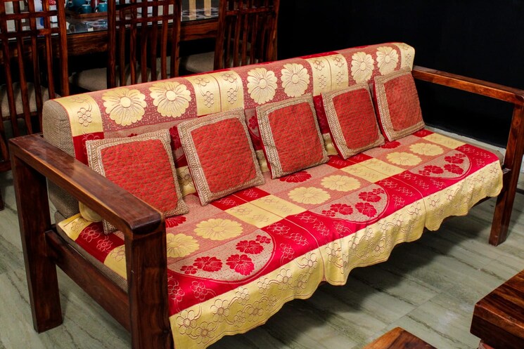 Bedroom, green fields colony 6+ Bedroom 200 Sq.Ft. Independent House In Green Fields Colony Faridabad 8801189