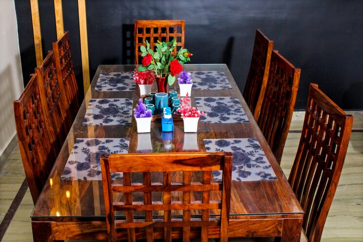 Bedroom, green fields colony 6+ Bedroom 200 Sq.Ft. Independent House In Green Fields Colony Faridabad 8801189