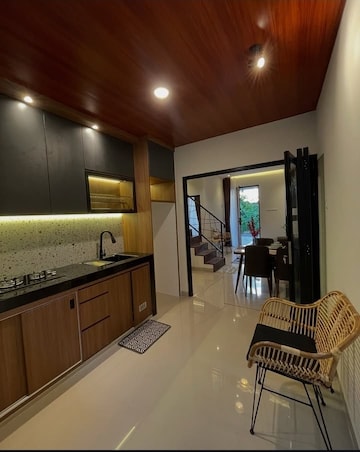 Kitchen in 4 BHK Builder Floor at Sector 33 – for Sale