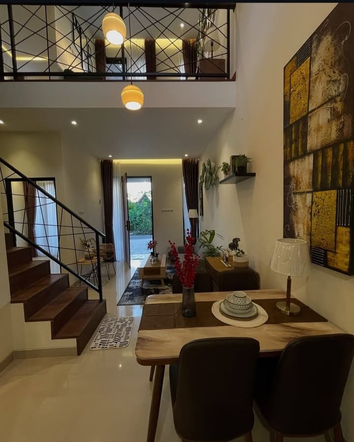 3 BHK + Pooja Room,Extra Room Builder Floor For Sale in Building Floor 