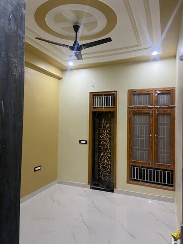2 BHK Builder Floor For Rent in Gomti Nagar
