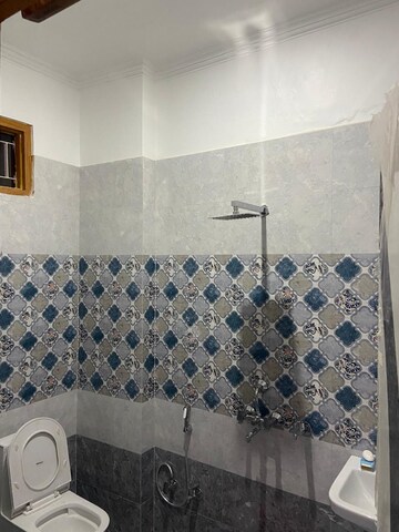 Bathroom in 2 BHK Builder Floor at Gomti Nagar – for Rent
